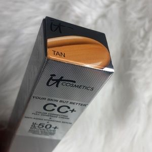 It Cosmetics CC cream in Tan